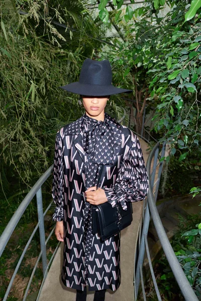 Look 8
